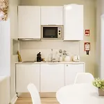 アパート Metropolitan Living - Janelas Verdes *