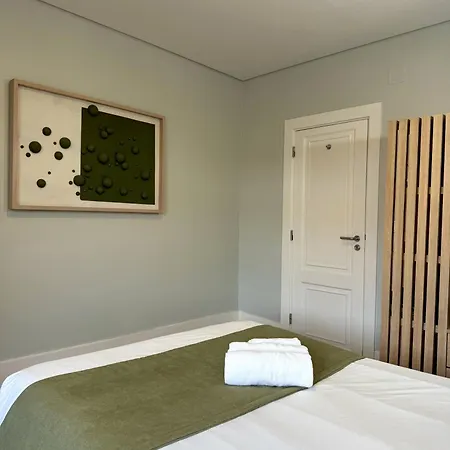 Metropolitan Living - Janelas Verdes *