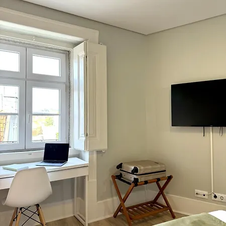 Apartment Metropolitan Living - Janelas Verdes