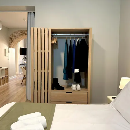 Metropolitan Living - Janelas Verdes