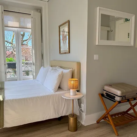 Metropolitan Living - Janelas Verdes Лиссабон