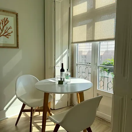 Апартаменти Metropolitan Living - Janelas Verdes *