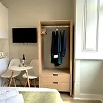 Metropolitan Living - Janelas Verdes Lizbona